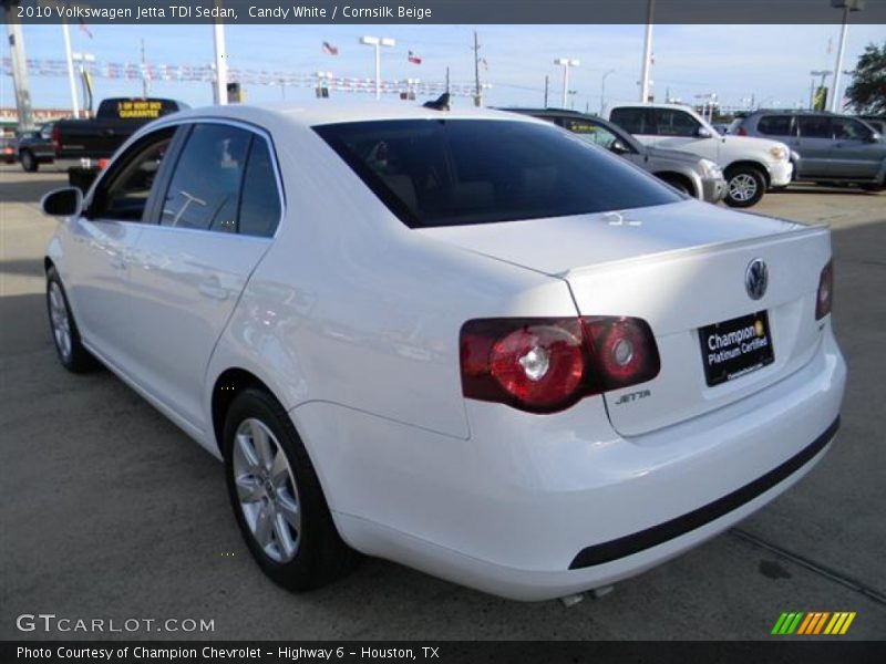 Candy White / Cornsilk Beige 2010 Volkswagen Jetta TDI Sedan
