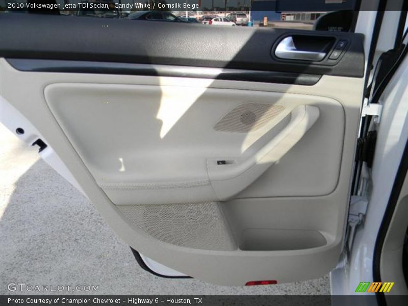 Candy White / Cornsilk Beige 2010 Volkswagen Jetta TDI Sedan