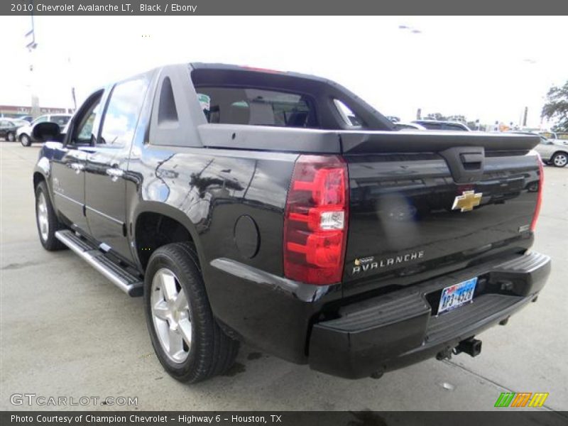 Black / Ebony 2010 Chevrolet Avalanche LT