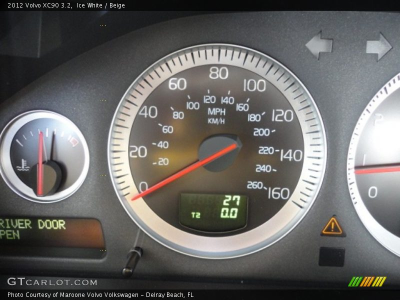 Ice White / Beige 2012 Volvo XC90 3.2
