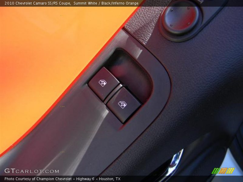 Summit White / Black/Inferno Orange 2010 Chevrolet Camaro SS/RS Coupe