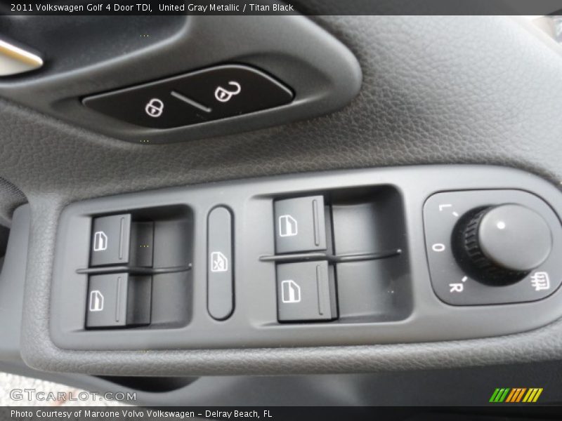 United Gray Metallic / Titan Black 2011 Volkswagen Golf 4 Door TDI