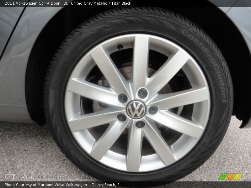 United Gray Metallic / Titan Black 2011 Volkswagen Golf 4 Door TDI