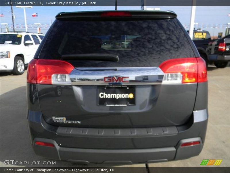 Cyber Gray Metallic / Jet Black 2010 GMC Terrain SLE