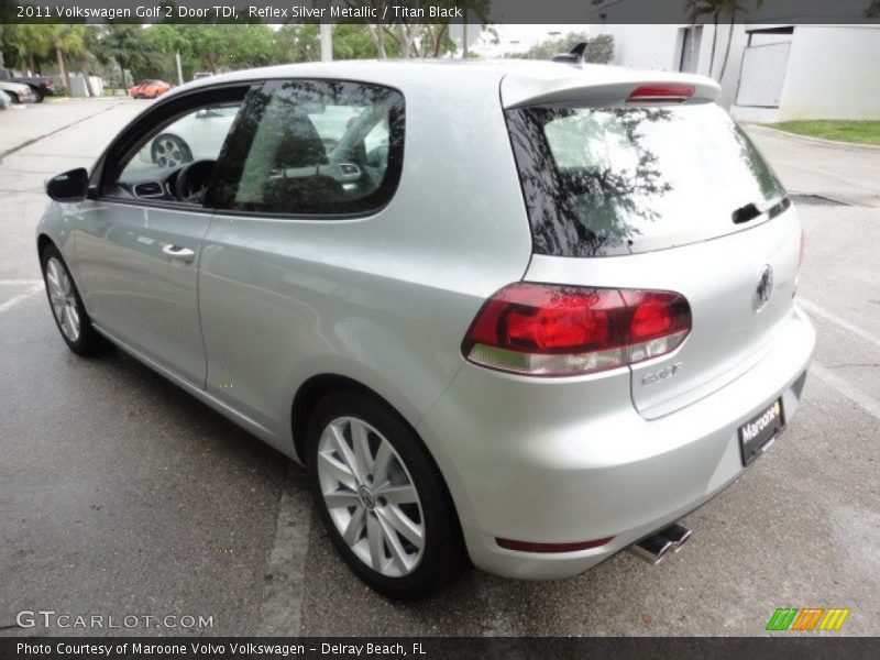 Reflex Silver Metallic / Titan Black 2011 Volkswagen Golf 2 Door TDI