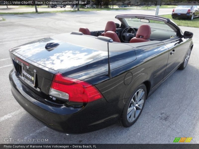 Black / Cranberry Leather/Off Black 2011 Volvo C70 T5
