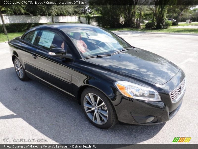 Black / Cranberry Leather/Off Black 2011 Volvo C70 T5