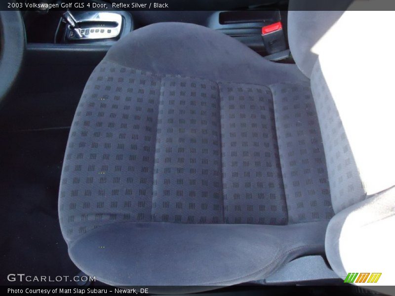 Reflex Silver / Black 2003 Volkswagen Golf GLS 4 Door