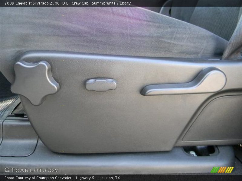 Summit White / Ebony 2009 Chevrolet Silverado 2500HD LT Crew Cab