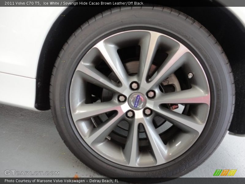 Ice White / Soverign Hide Cacao Brown Leather/Off Black 2011 Volvo C70 T5