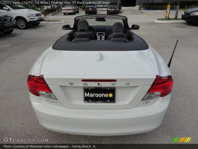Ice White / Soverign Hide Off Black Leather/Off Black 2011 Volvo C70 T5