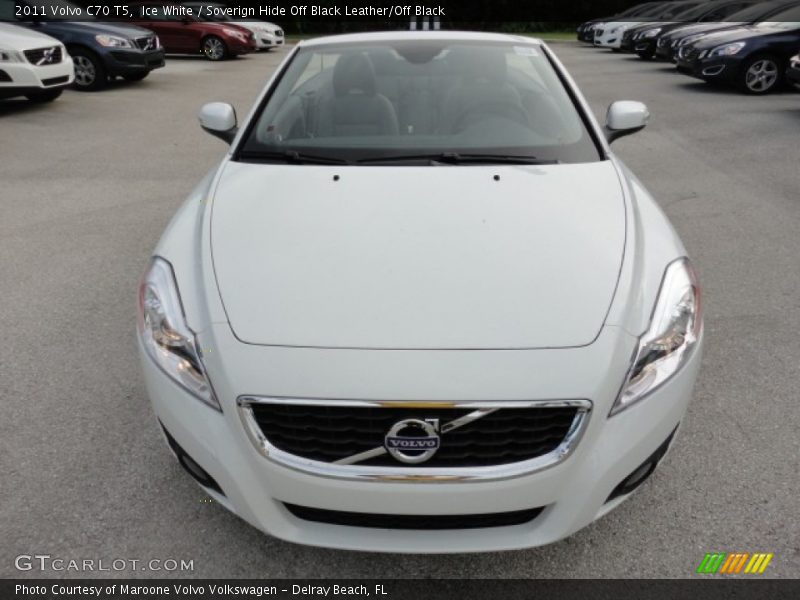Ice White / Soverign Hide Off Black Leather/Off Black 2011 Volvo C70 T5