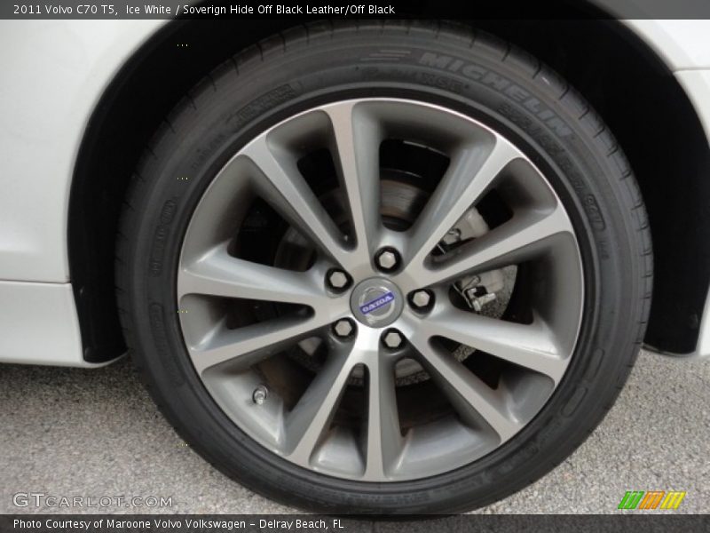 Ice White / Soverign Hide Off Black Leather/Off Black 2011 Volvo C70 T5