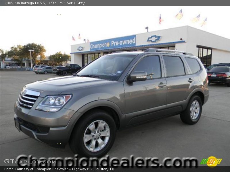 Titanium Silver / Gray 2009 Kia Borrego LX V6