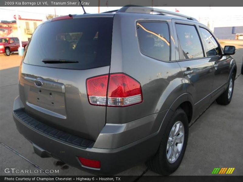Titanium Silver / Gray 2009 Kia Borrego LX V6