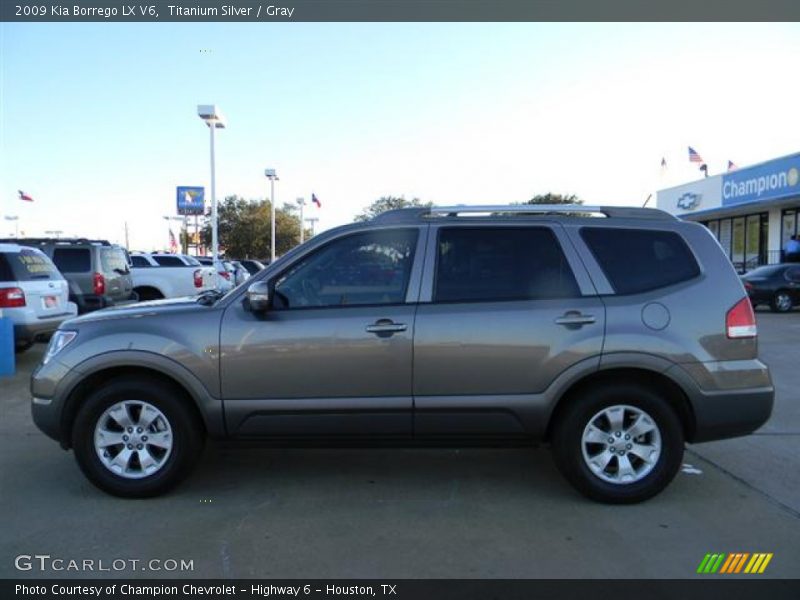 Titanium Silver / Gray 2009 Kia Borrego LX V6
