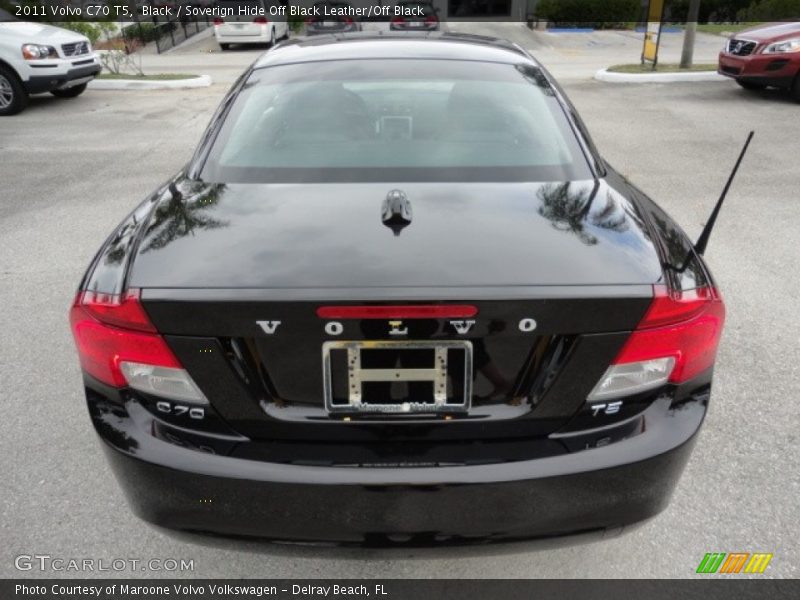 Black / Soverign Hide Off Black Leather/Off Black 2011 Volvo C70 T5