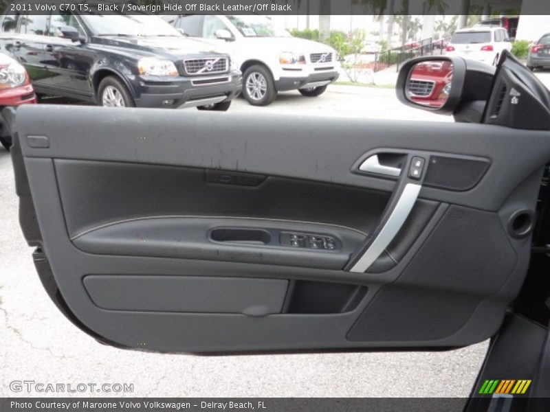 Black / Soverign Hide Off Black Leather/Off Black 2011 Volvo C70 T5