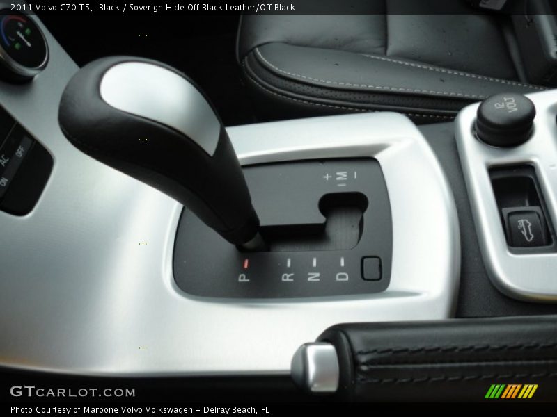 Black / Soverign Hide Off Black Leather/Off Black 2011 Volvo C70 T5