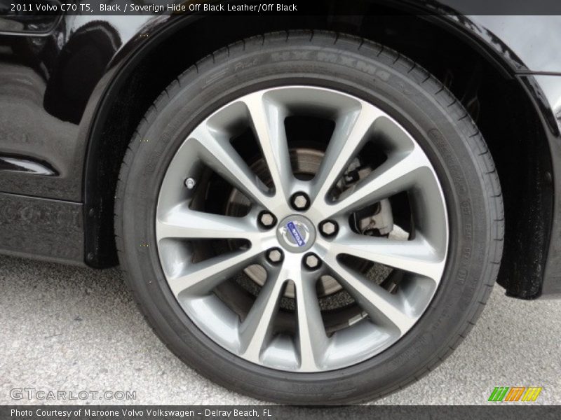 Black / Soverign Hide Off Black Leather/Off Black 2011 Volvo C70 T5