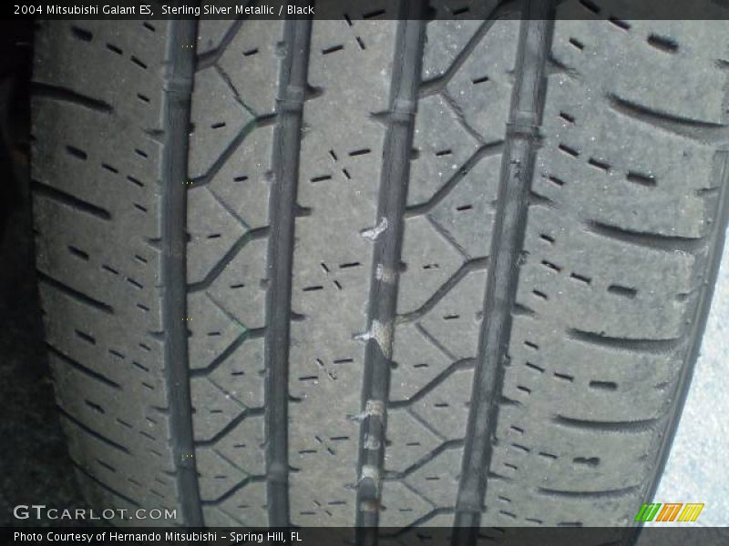 Sterling Silver Metallic / Black 2004 Mitsubishi Galant ES