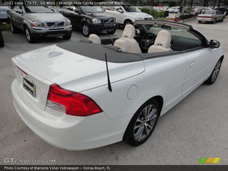 Ice White / Soverign Hide Calcite Leather/Off Black 2011 Volvo C70 T5