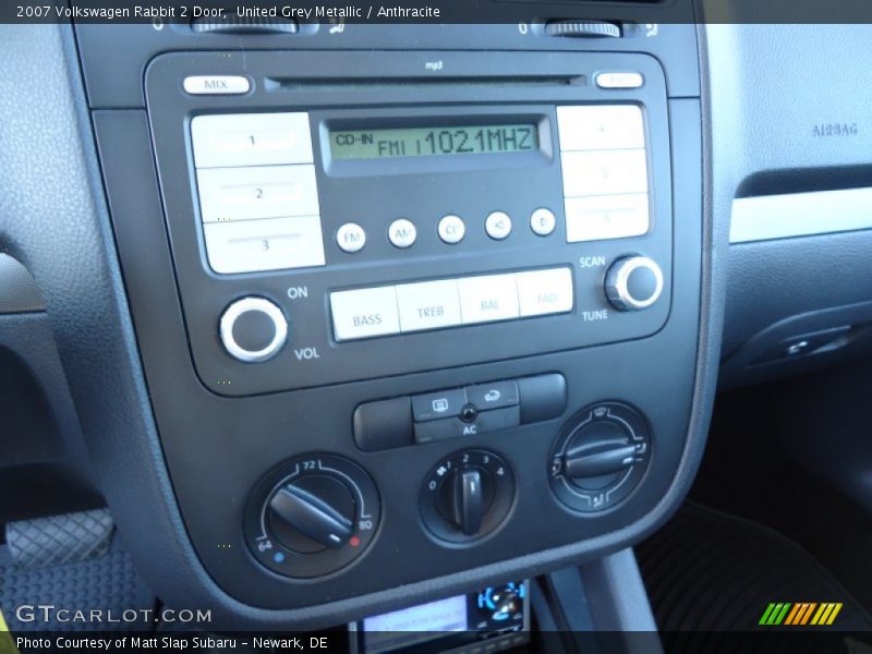 United Grey Metallic / Anthracite 2007 Volkswagen Rabbit 2 Door