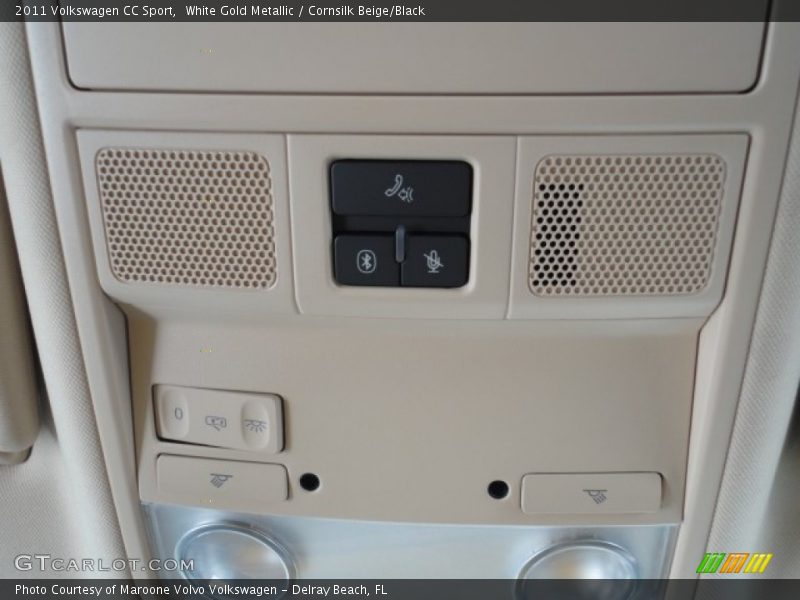White Gold Metallic / Cornsilk Beige/Black 2011 Volkswagen CC Sport
