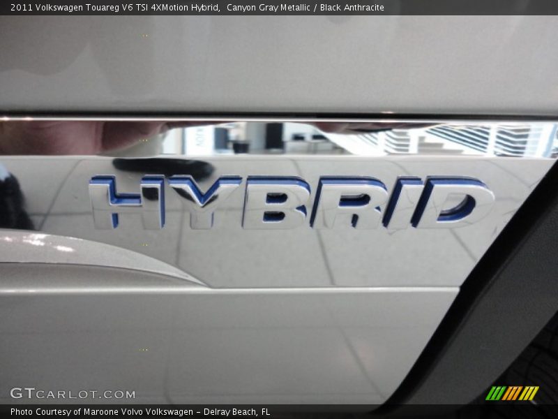 Canyon Gray Metallic / Black Anthracite 2011 Volkswagen Touareg V6 TSI 4XMotion Hybrid