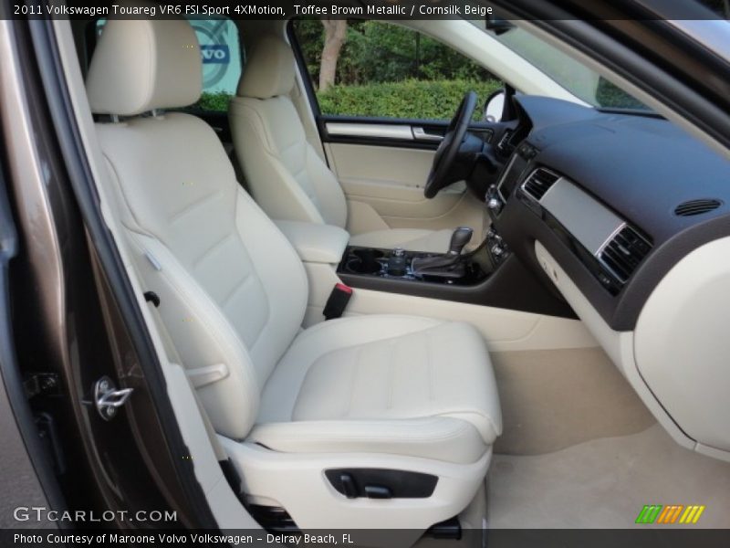  2011 Touareg VR6 FSI Sport 4XMotion Cornsilk Beige Interior