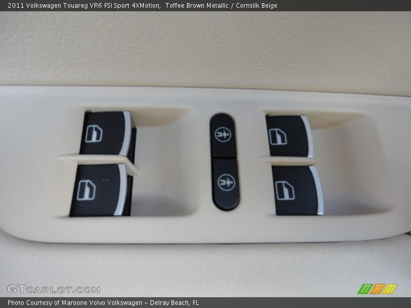 Toffee Brown Metallic / Cornsilk Beige 2011 Volkswagen Touareg VR6 FSI Sport 4XMotion