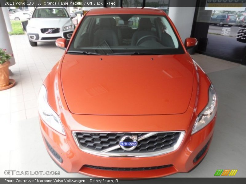 Orange Flame Metallic / Off Black T-Tec 2011 Volvo C30 T5