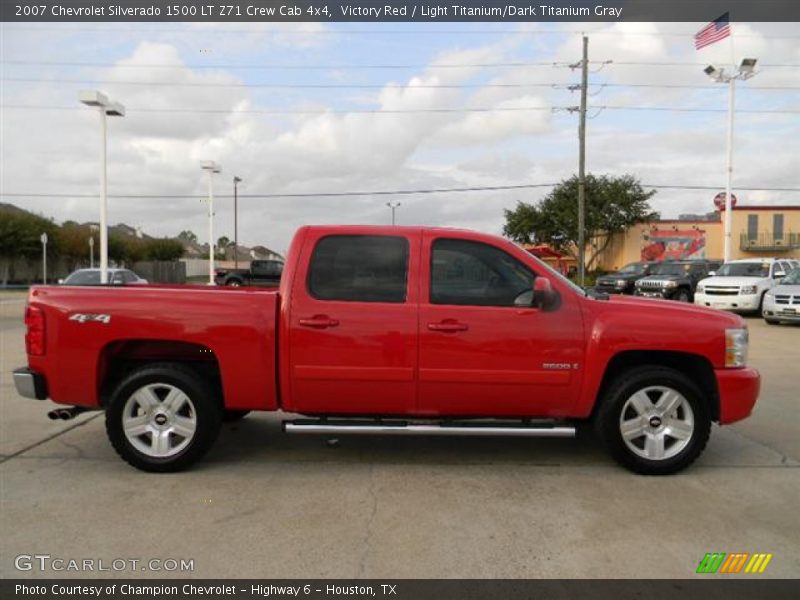 Victory Red / Light Titanium/Dark Titanium Gray 2007 Chevrolet Silverado 1500 LT Z71 Crew Cab 4x4