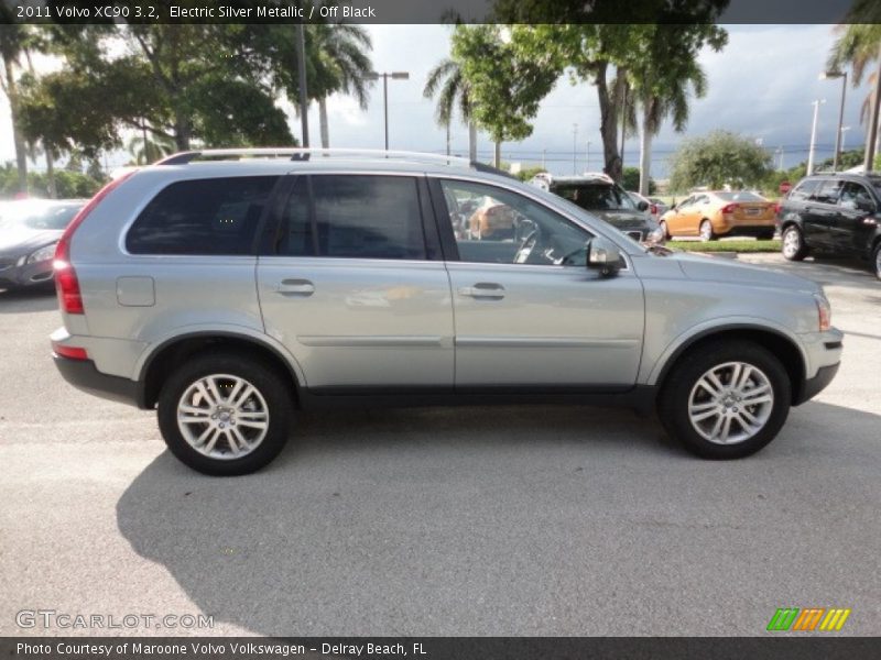 Electric Silver Metallic / Off Black 2011 Volvo XC90 3.2