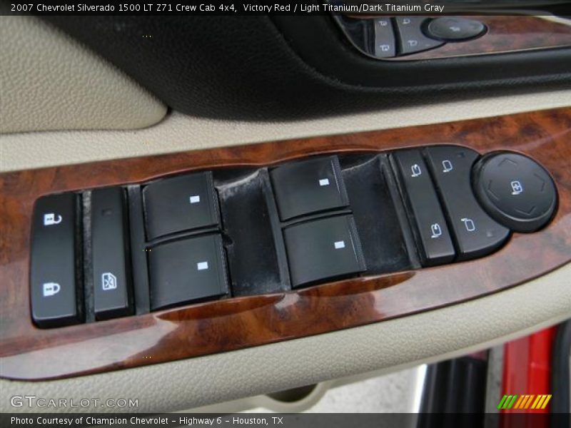 Victory Red / Light Titanium/Dark Titanium Gray 2007 Chevrolet Silverado 1500 LT Z71 Crew Cab 4x4