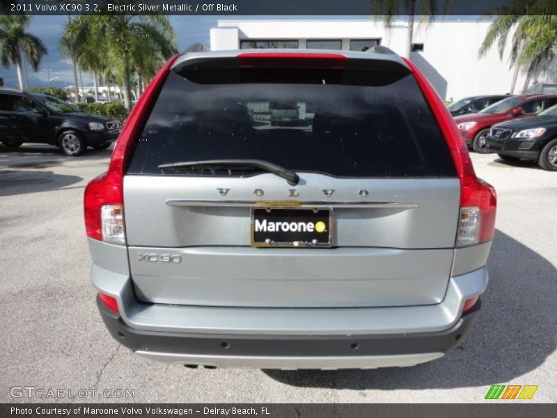 Electric Silver Metallic / Off Black 2011 Volvo XC90 3.2