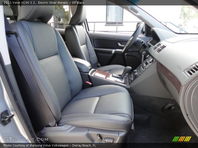 Electric Silver Metallic / Off Black 2011 Volvo XC90 3.2