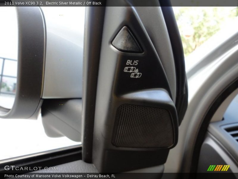 Electric Silver Metallic / Off Black 2011 Volvo XC90 3.2