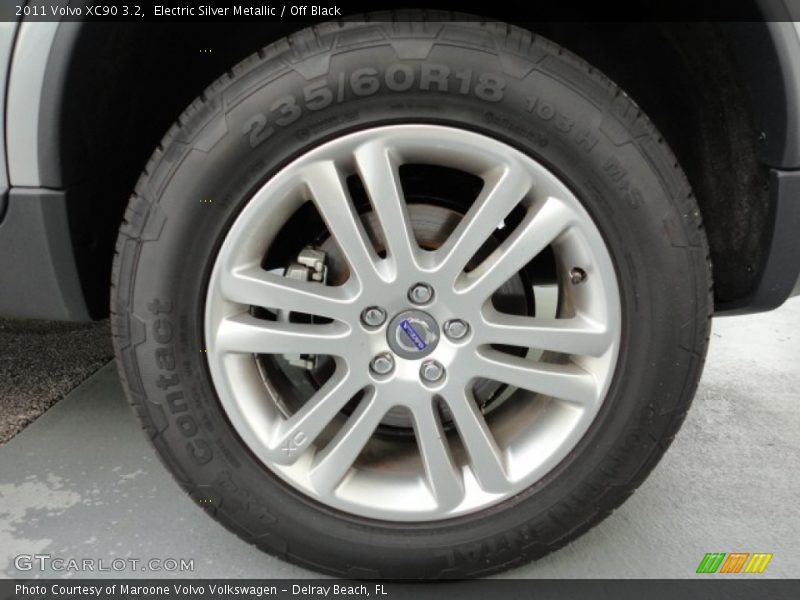 Electric Silver Metallic / Off Black 2011 Volvo XC90 3.2