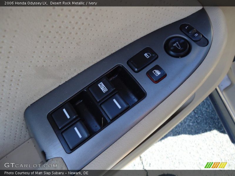 Desert Rock Metallic / Ivory 2006 Honda Odyssey LX