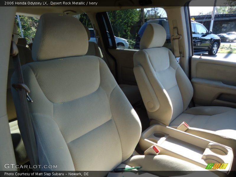 Desert Rock Metallic / Ivory 2006 Honda Odyssey LX