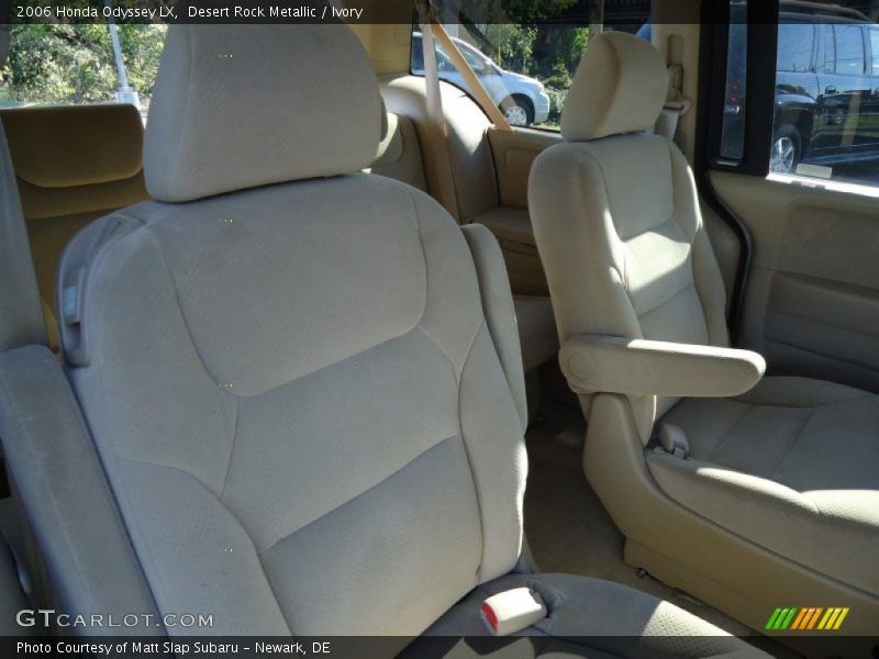 Desert Rock Metallic / Ivory 2006 Honda Odyssey LX