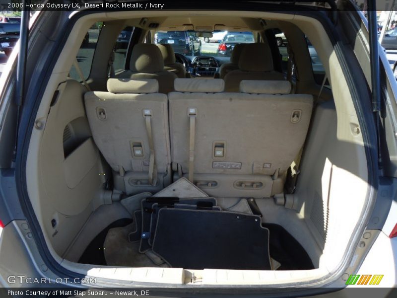 Desert Rock Metallic / Ivory 2006 Honda Odyssey LX