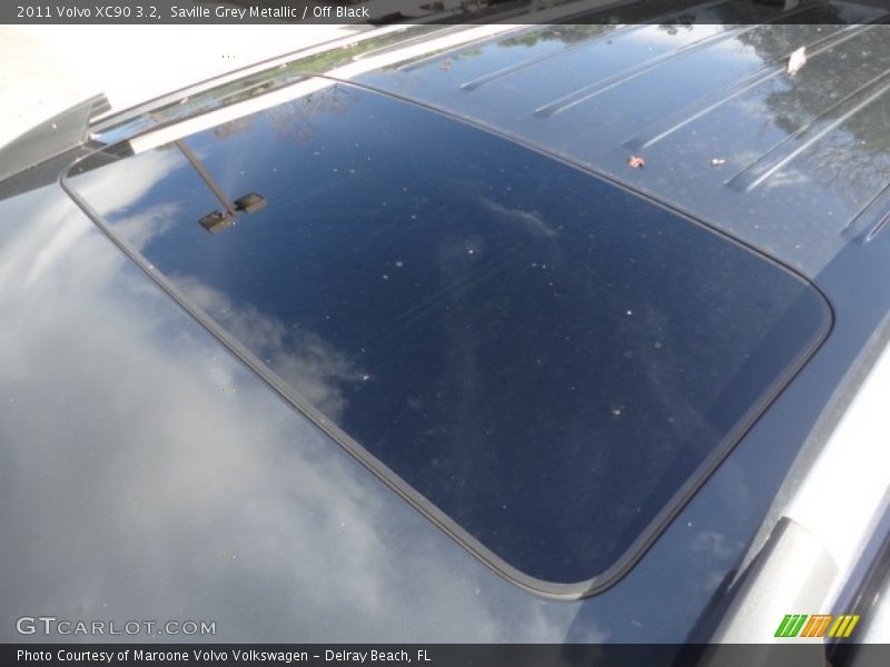 Saville Grey Metallic / Off Black 2011 Volvo XC90 3.2