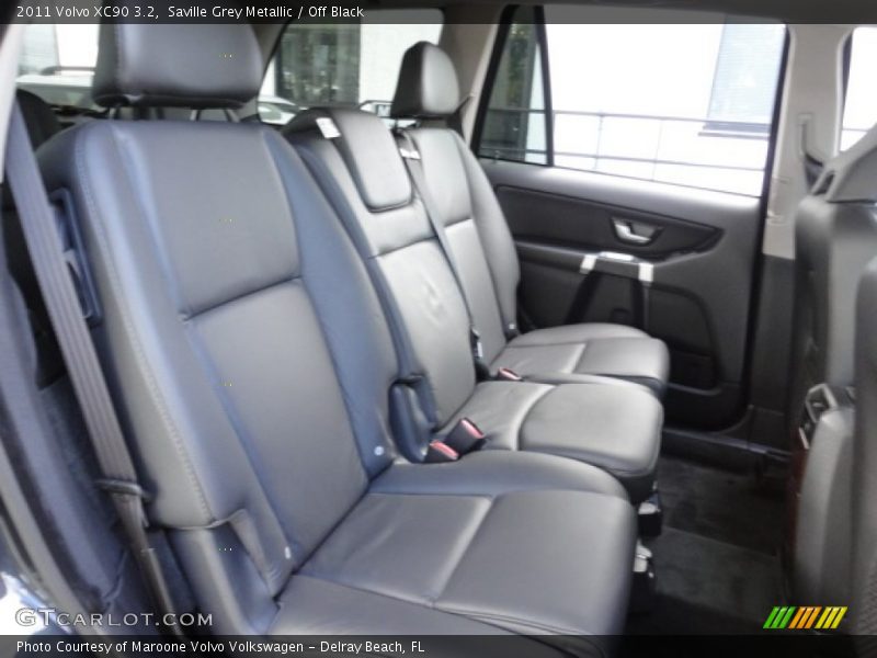 Saville Grey Metallic / Off Black 2011 Volvo XC90 3.2
