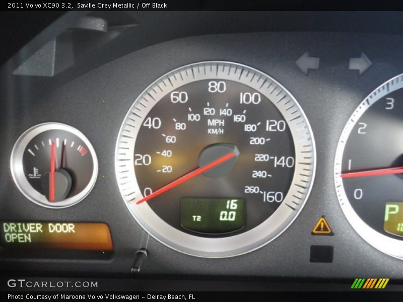 Saville Grey Metallic / Off Black 2011 Volvo XC90 3.2