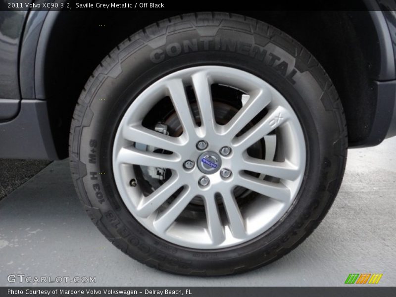 Saville Grey Metallic / Off Black 2011 Volvo XC90 3.2