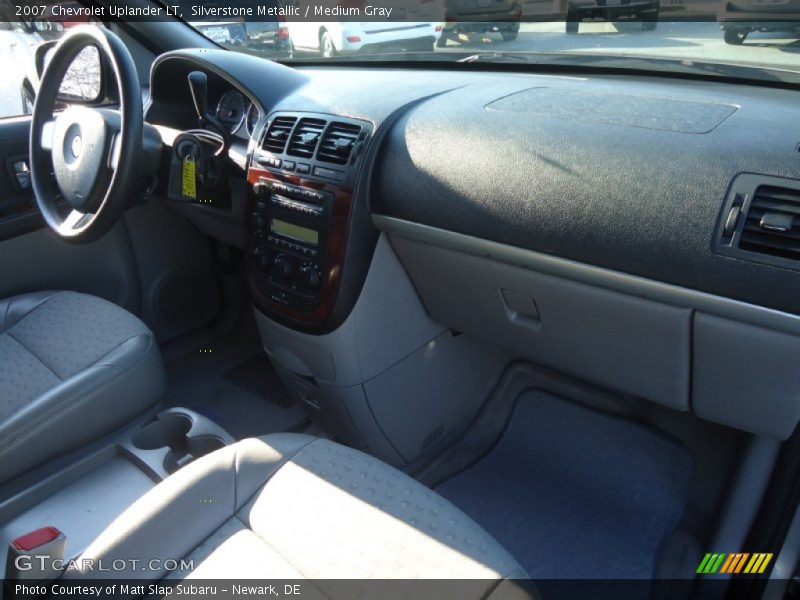 Silverstone Metallic / Medium Gray 2007 Chevrolet Uplander LT