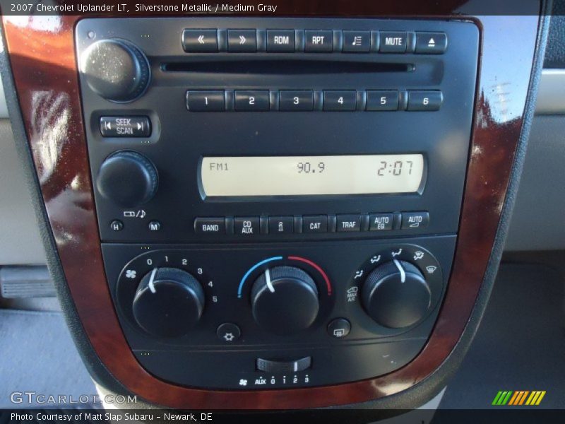 Silverstone Metallic / Medium Gray 2007 Chevrolet Uplander LT