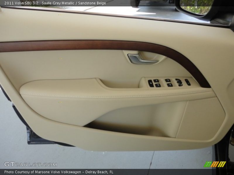 Savile Grey Metallic / Sandstone Beige 2011 Volvo S80 3.2